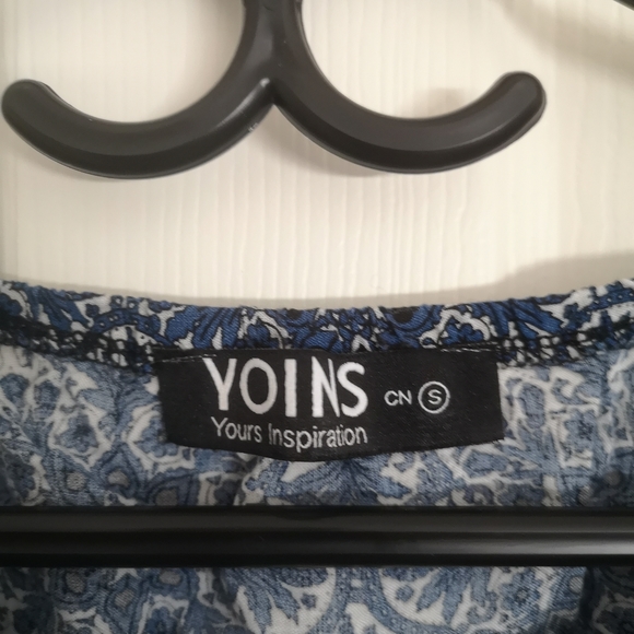 Super cute crop top - Picture 2 of 2